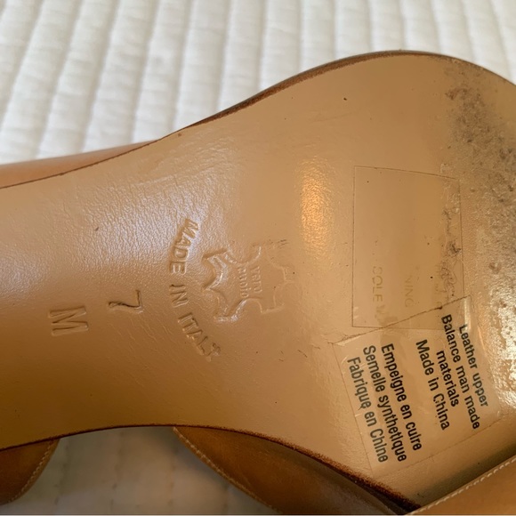 Kenneth Cole peep toe heels in nude - Picture 6 of 9